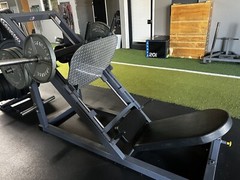 Legend Fitness Leg Press Machine