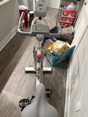 new bought, only used 2 times, can tell price again
