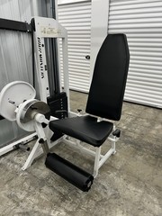 Body Masters 110 Leg Extension Machine Adjustable White/Black