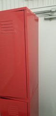 VINTAGE 1999 IKEA PS DISCONTINUED METAL STORAGE -GYM LOCKER RED KEY LOCKABLE