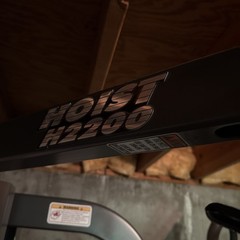 Hoist Fitness 2200 Home Gym Weight Machine in Kansas City