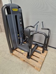TechnoGym Low Row Selection Pro 900 Rowing Machine Gym Studio Professional