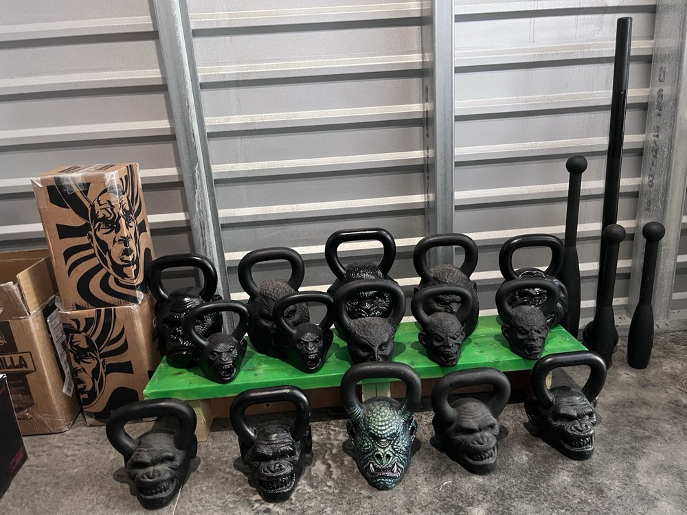 ONNIT FITNESS COLLECTION (17 Bells/ Maces / Spider MAN battle ropes) RoganMarvel