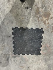 2 X 2 Rubber Interlocking Gym Floor Black With White Spec 48 Pcs Sorry= 192 Ft.²