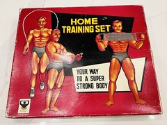 Vtg Champion Belt Home Training Set Gym Equipment Chest Pull Grips Jump Rope NIB