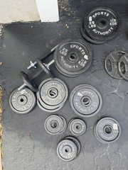 Golds Gym At Home Pro Series 7000 With Weights, Attachments, Bench & More