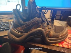 Women Louis Vuitton LV Archlight Trainer