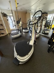 10 Powerplate Incredible Condition!
