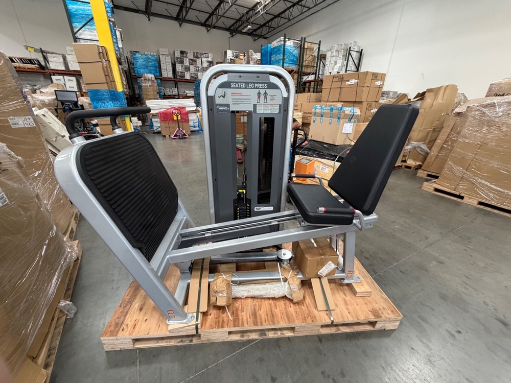 Nautilus Impact Leg Press