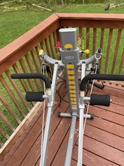 Total Gym FIT W/DVD, Ab Crunch, Squat Stand, Wing Bars, Pulleys.